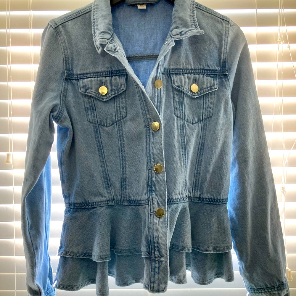Peplum ruffle hem Denim jean jacket